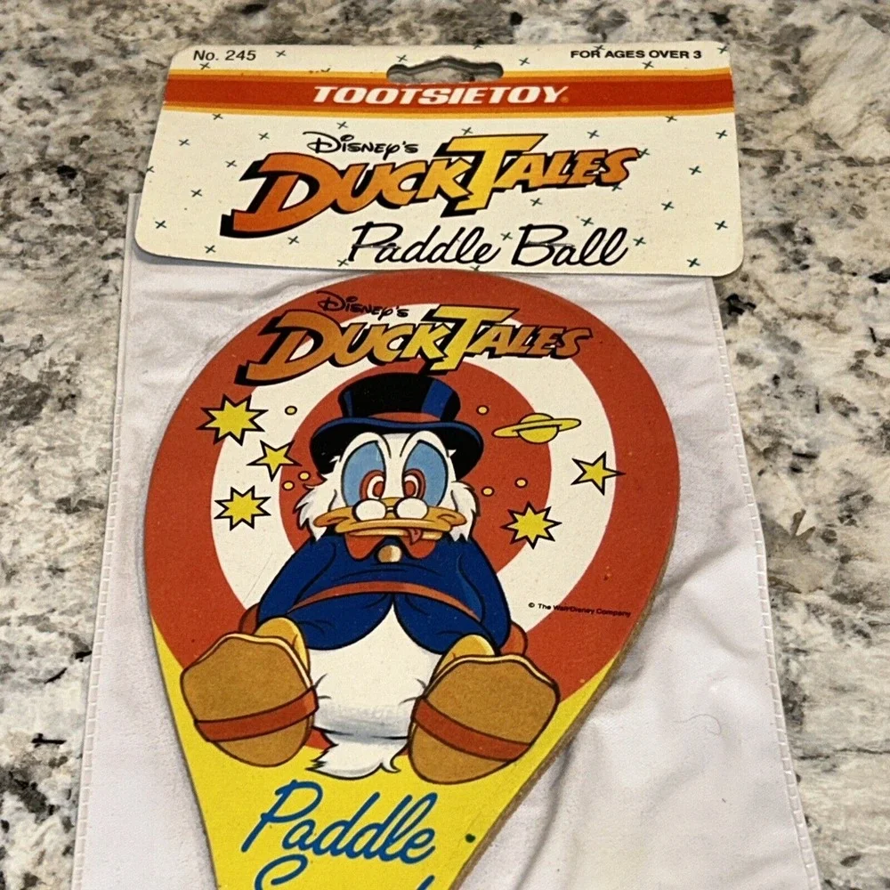 Vintage Tootsietoy Disney Duck Tales Paddle Ball Original‎ Package C4